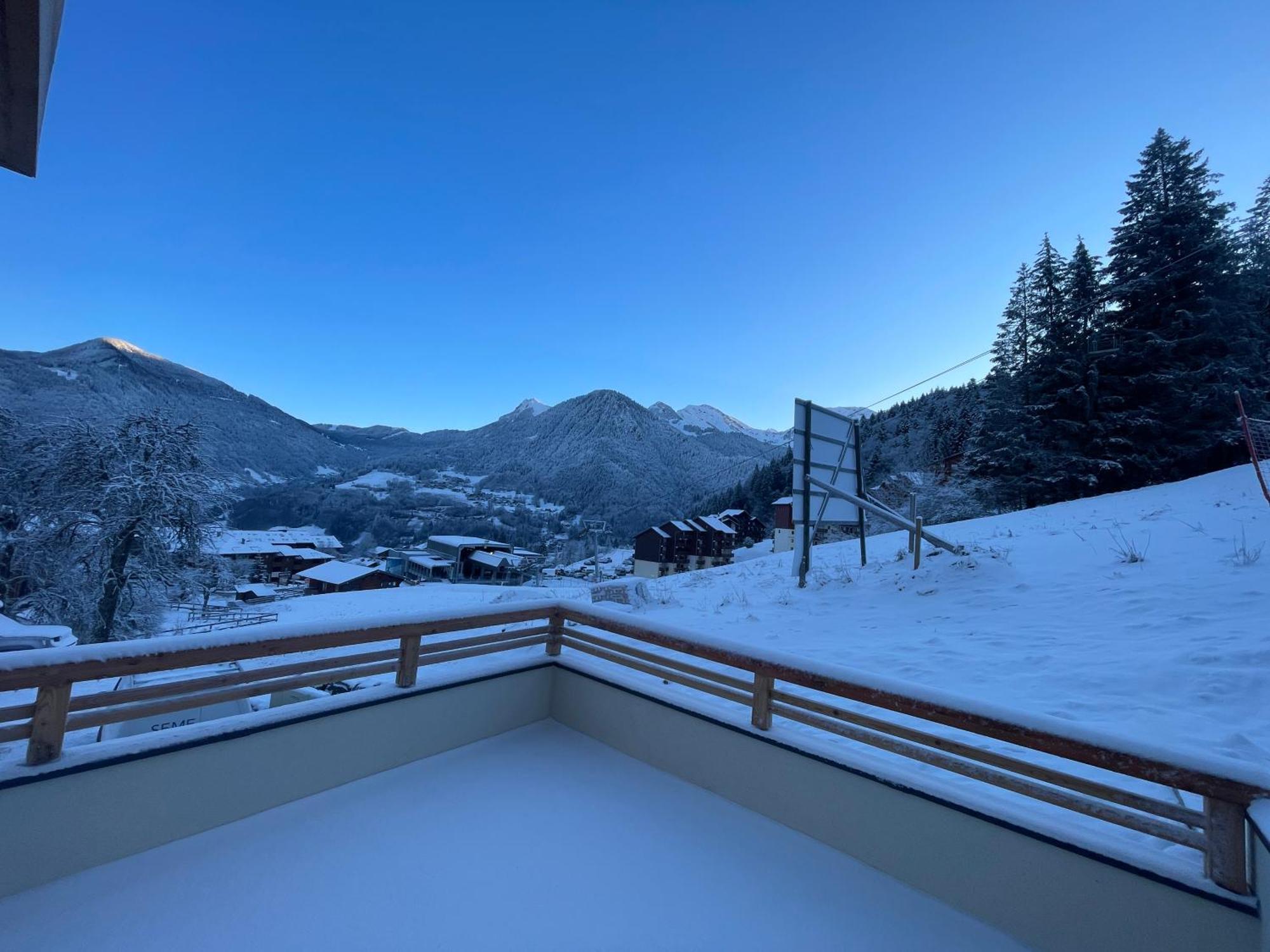 Dans Residence Neuve Le Snow Roc Sur Les Pistes, Grand Studio Cosy 5 Pers Avec Terrasse Panoramique, Sauna, Wifi Saint-Jean-dʼAulps Εξωτερικό φωτογραφία